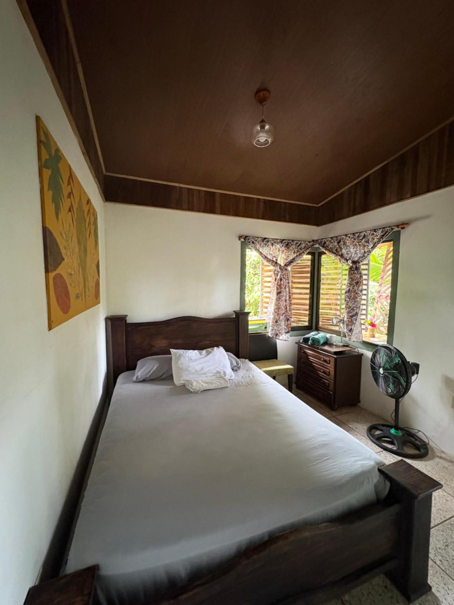 Organico Punta Riel Hotel Cahuita Exterior photo